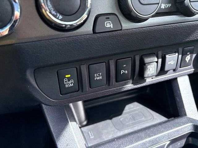 2022 Toyota Tacoma TRD Sport V6