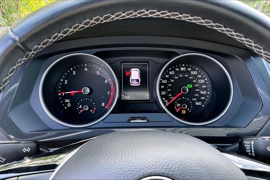 2021 Volkswagen Tiguan 2.0T SE R-Line Black