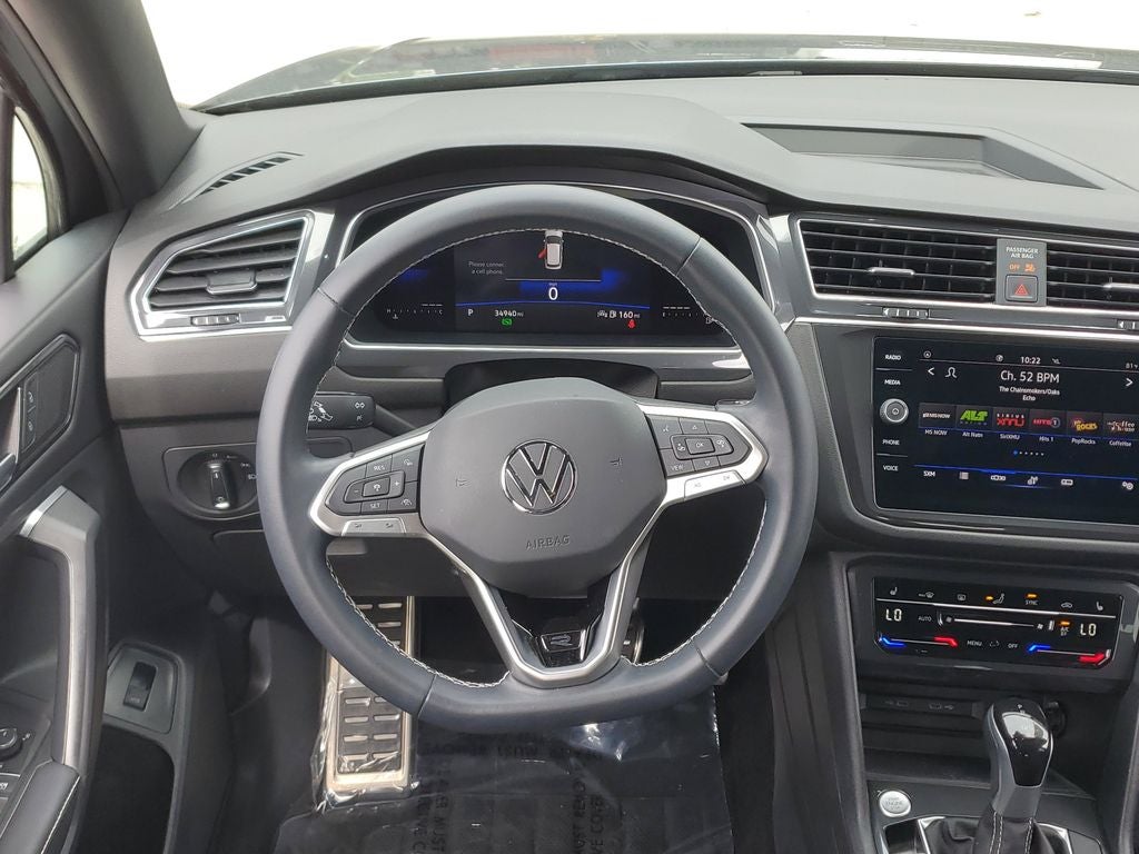 2023 Volkswagen Tiguan 2.0T SE R-Line Black