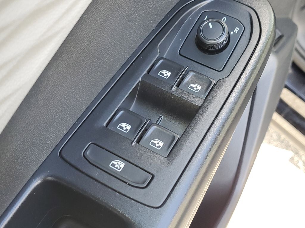 2022 Volkswagen Taos 1.5T S