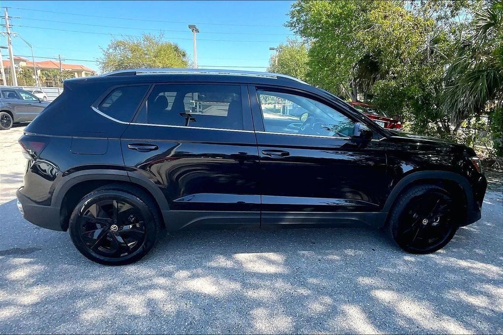 2025 Volkswagen Taos 1.5T SE