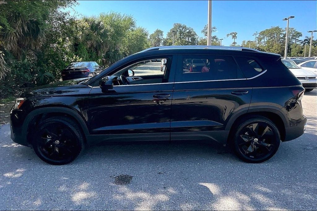 2025 Volkswagen Taos 1.5T SE