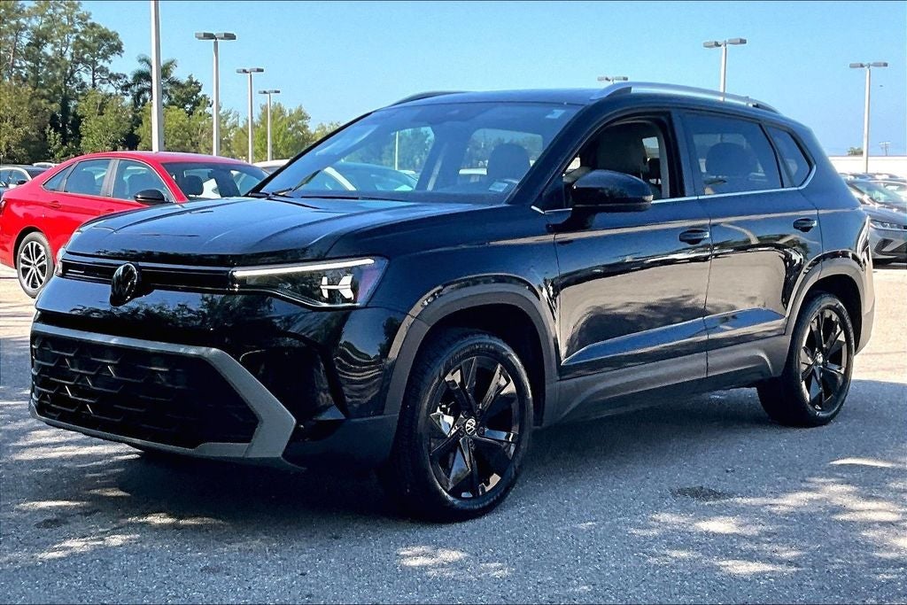 2025 Volkswagen Taos 1.5T SE