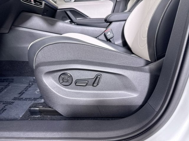 2025 Volkswagen Tiguan SE