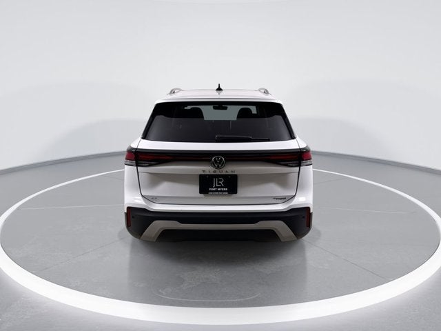 2025 Volkswagen Tiguan SE