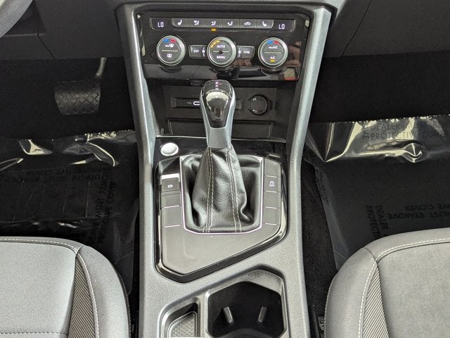 2024 Volkswagen Taos SE FWD