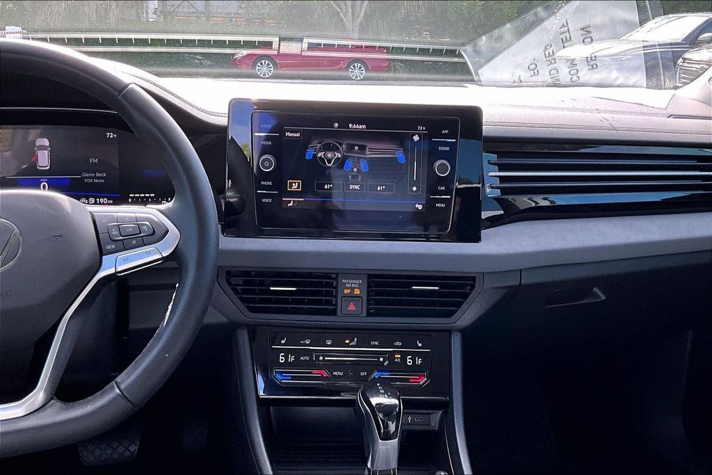 2025 Volkswagen Jetta 1.5T SE
