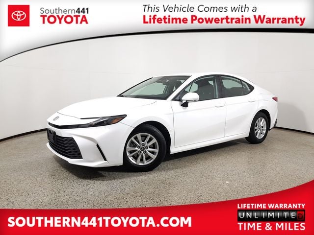 2025 Toyota Camry LE