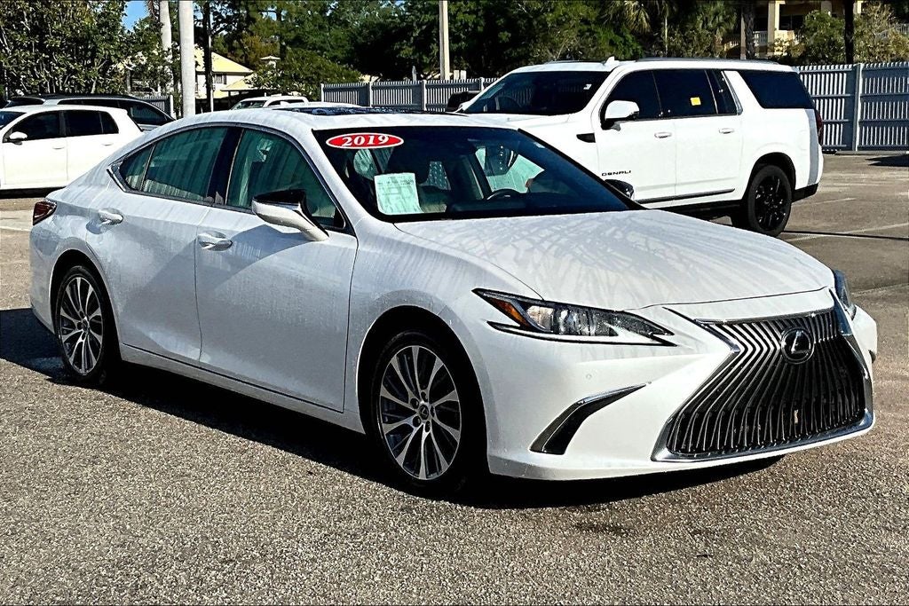 2019 Lexus ES 350