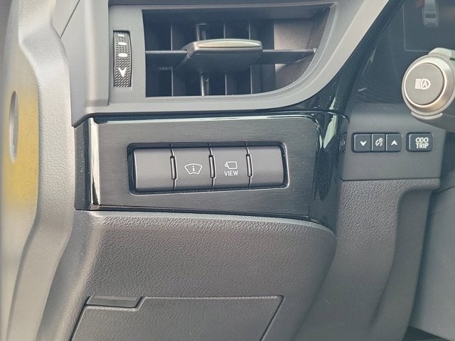 2024 Lexus ES 350 Ultra Luxury