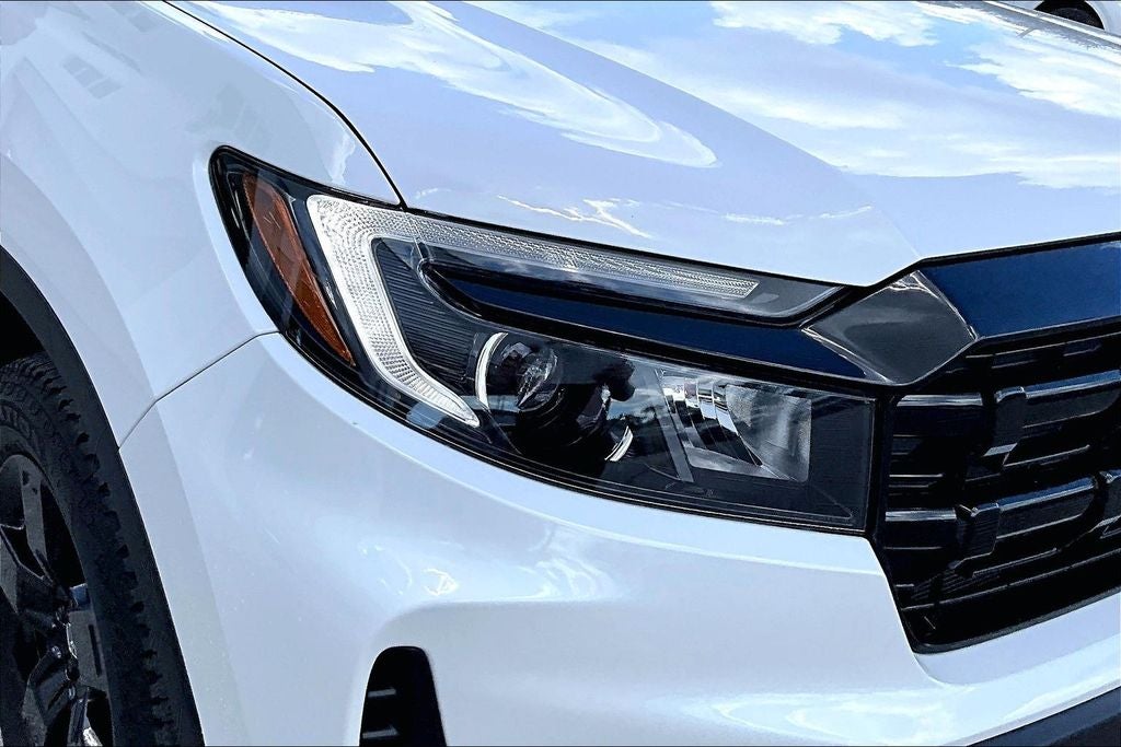 2025 Honda Ridgeline Black Edition