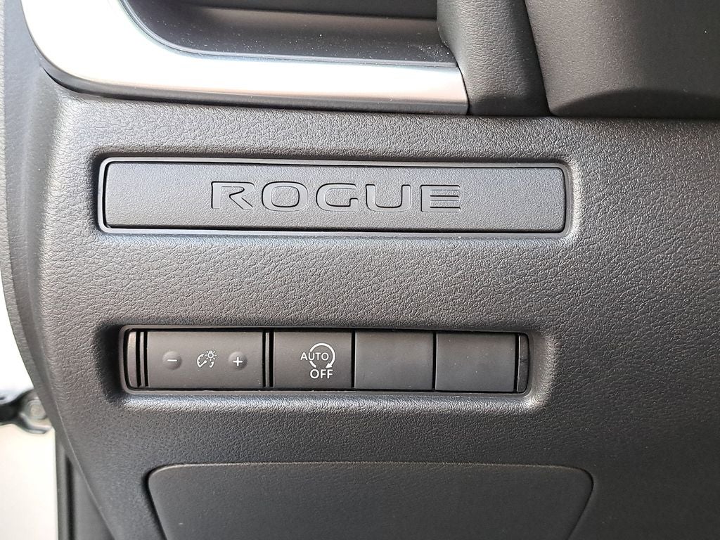 2025 Nissan Rogue S