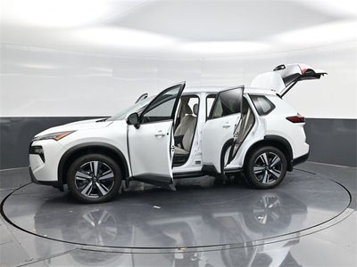 2025 Nissan Rogue SL