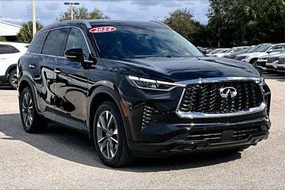 2024 INFINITI QX60 LUXE