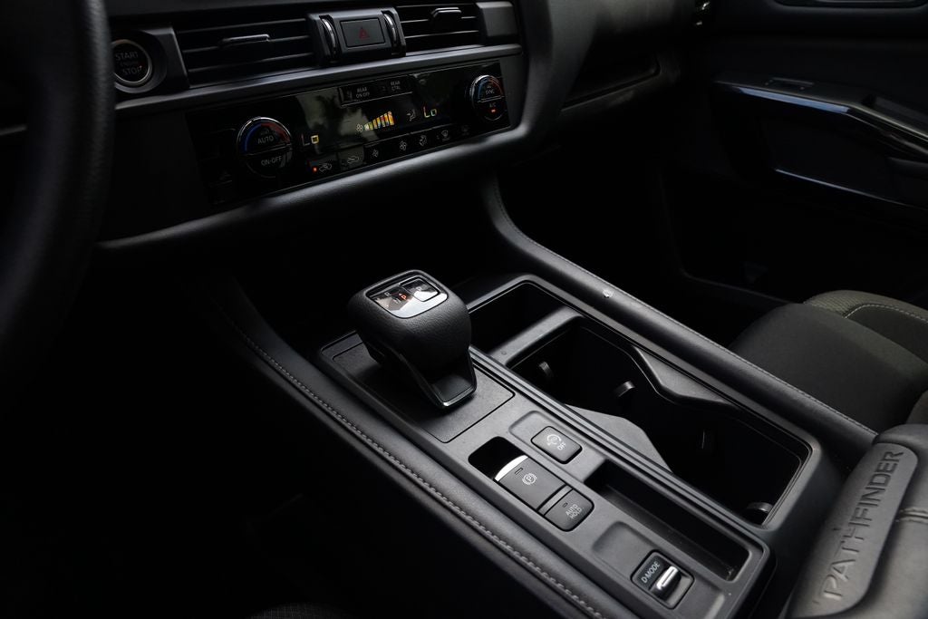 2023 Nissan Pathfinder S