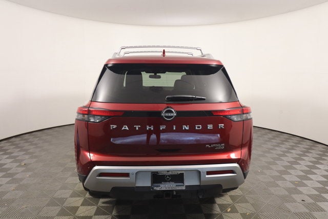2022 Nissan Pathfinder Platinum 4WD