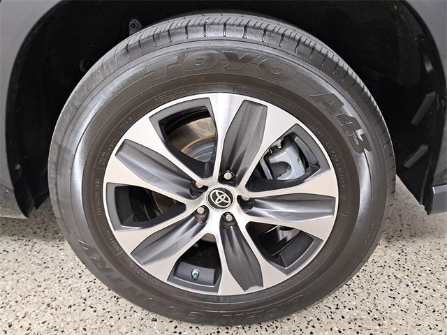 2023 Toyota Highlander Hybrid XLE