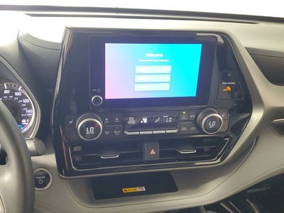 2024 Toyota Highlander Hybrid XLE