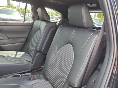 2025 Toyota Highlander XSE
