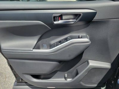 2025 Toyota Highlander XSE