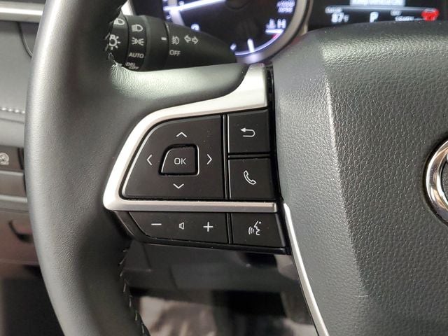 2025 Toyota Highlander XLE