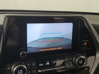 2025 Toyota Highlander XLE