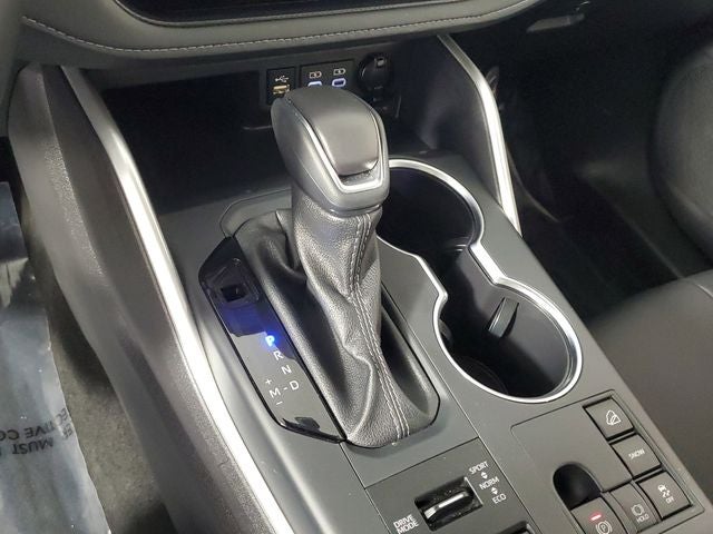 2025 Toyota Highlander XLE