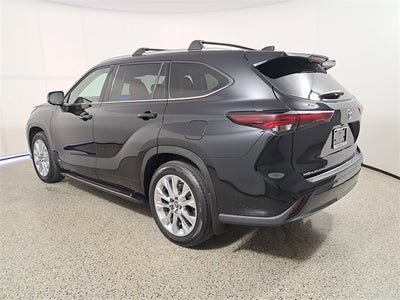 2024 Toyota Highlander Hybrid Limited