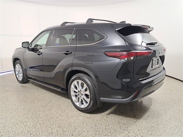 2024 Toyota Highlander Hybrid Limited