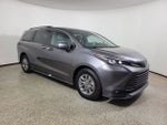 2025 Toyota Sienna XLE 8 Passenger