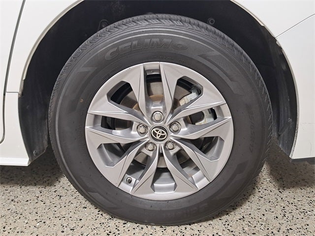 2024 Toyota Sienna XLE 7 Passenger