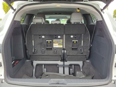 2025 Toyota Sienna XLE 7 Passenger