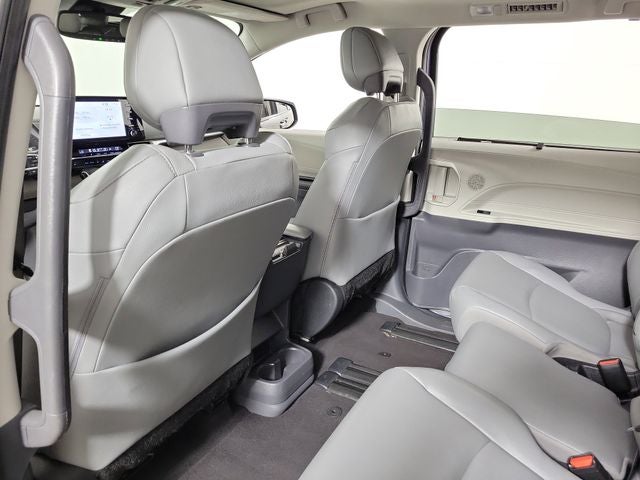 2024 Toyota Sienna XLE 7 Passenger