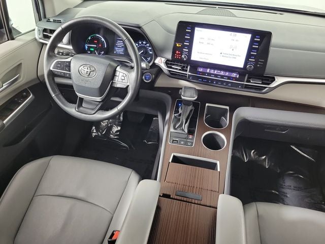 2024 Toyota Sienna XLE 7 Passenger