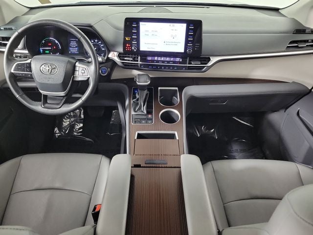 2024 Toyota Sienna XLE 7 Passenger