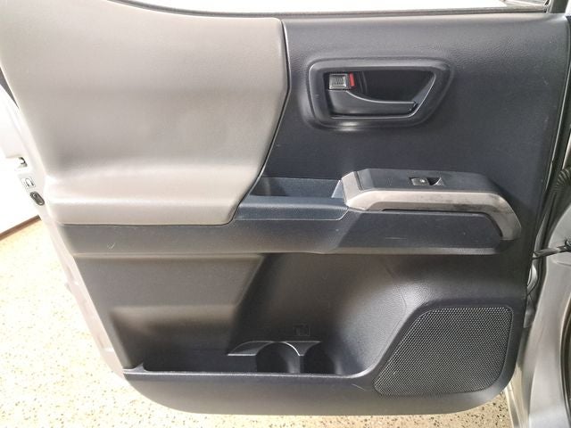 2018 Toyota Tacoma SR5 V6