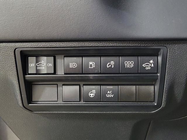 2022 Toyota Tundra Hybrid Platinum