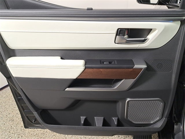 2024 Toyota Tundra Hybrid Capstone