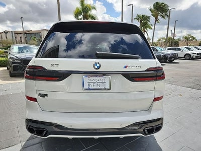 2024 BMW X7 M60i