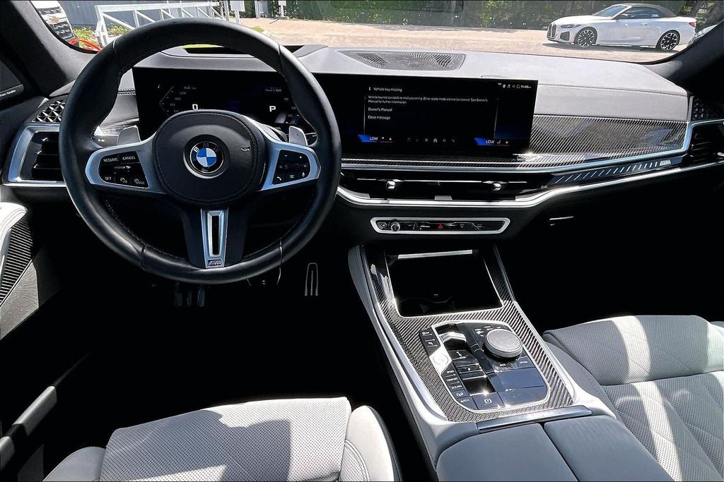 2026 BMW X5 M60i