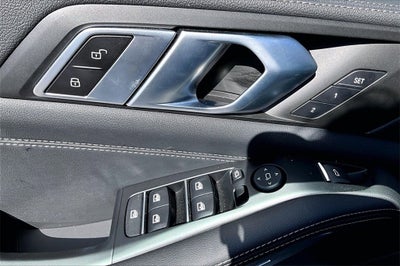 2023 BMW X5 sDrive40i