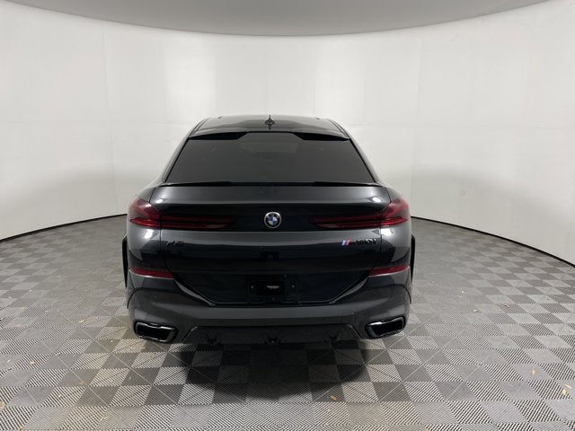 2022 BMW X6 M50i
