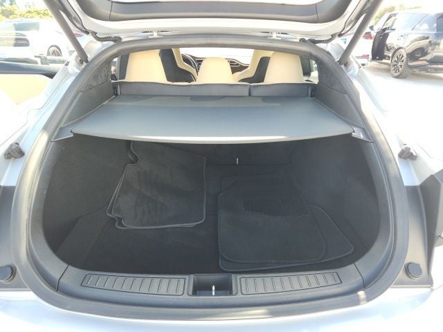 2016 Tesla Model S 90D