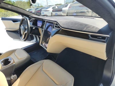 2016 Tesla Model S 90D