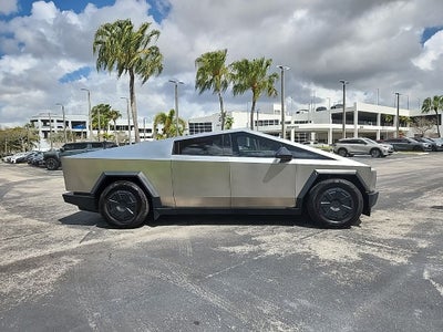 2025 Tesla Cybertruck Base