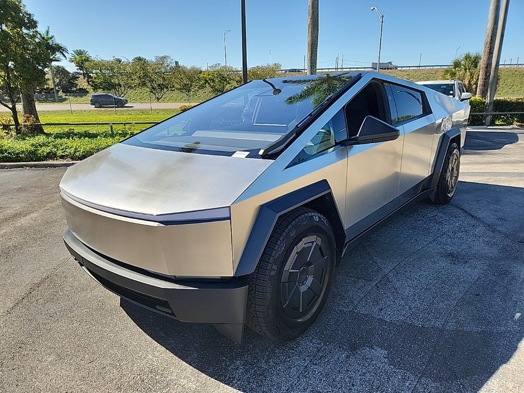 2025 Tesla Cybertruck Base