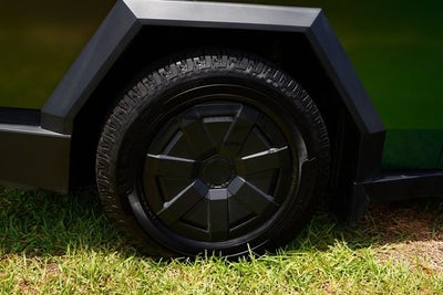 2024 Tesla Cybertruck Base