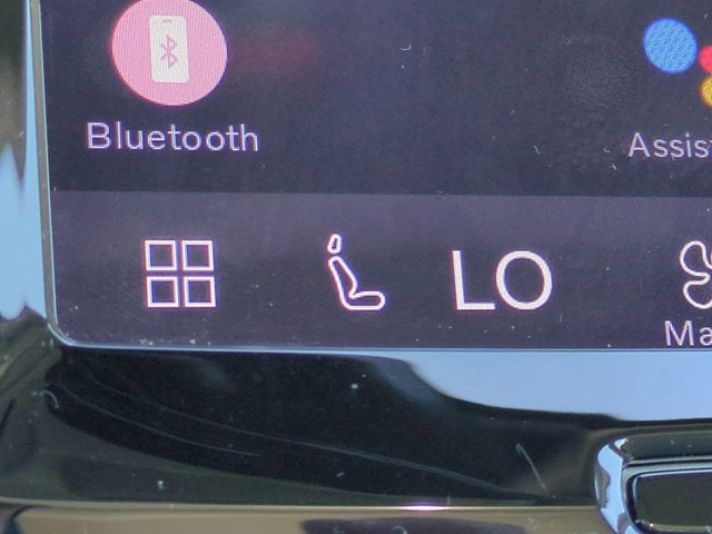 2023 Volvo S60 Ultimate Bright Theme