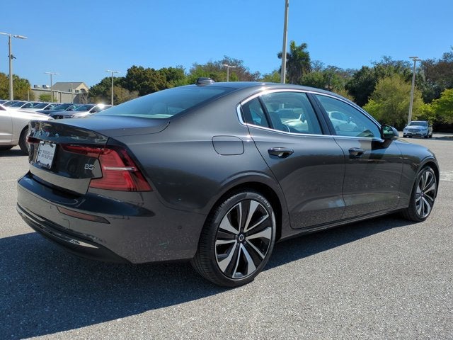 2023 Volvo S60 Ultimate Bright Theme