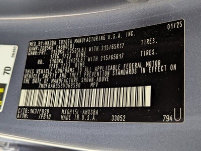 2025 Toyota Corolla Cross Hybrid SE